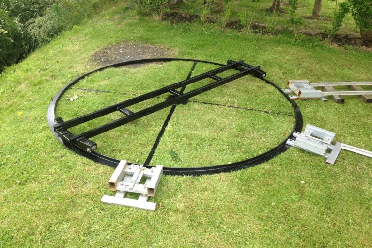 Custom made turntable